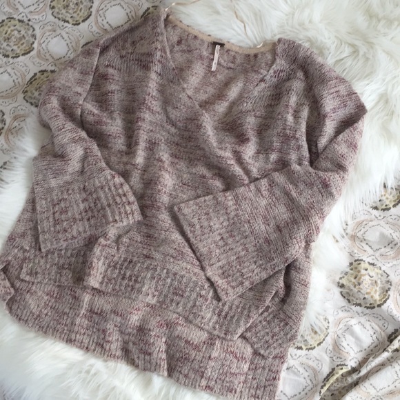 F r e e P e o p l e • Bell sleeve sweater - Picture 2 of 10